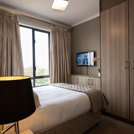Zwelakho Furnished Apartments The Cube Johannesburg Exteriér fotografie
