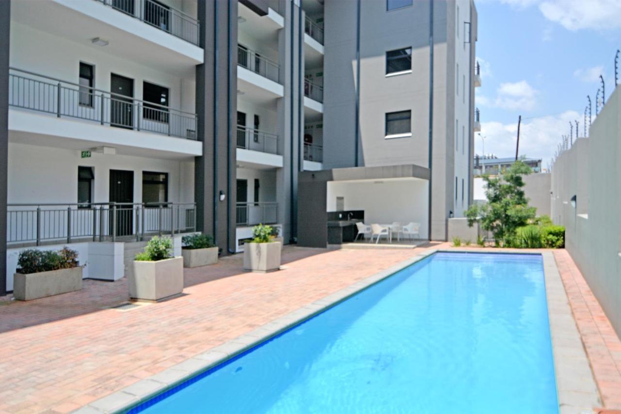 Zwelakho Furnished Apartments The Cube Johannesburg Exteriér fotografie