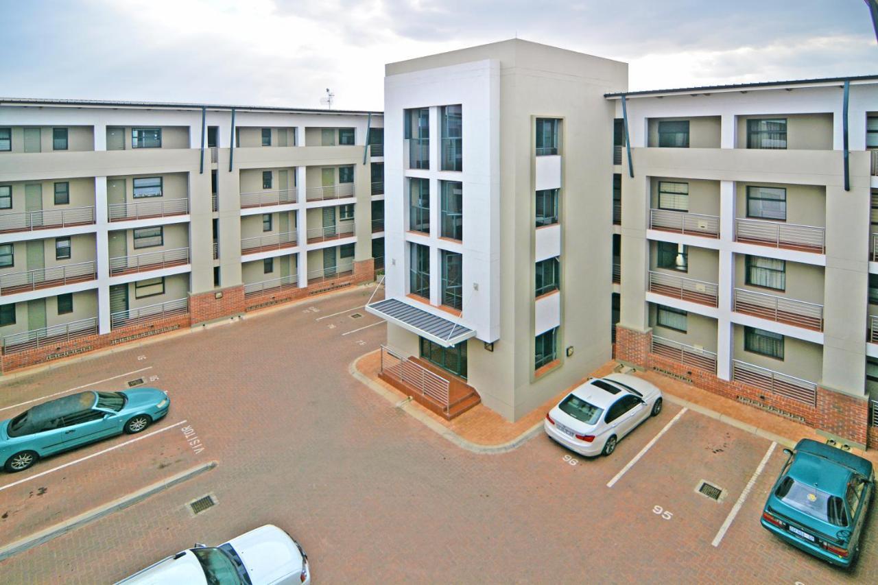 Zwelakho Furnished Apartments The Cube Johannesburg Exteriér fotografie