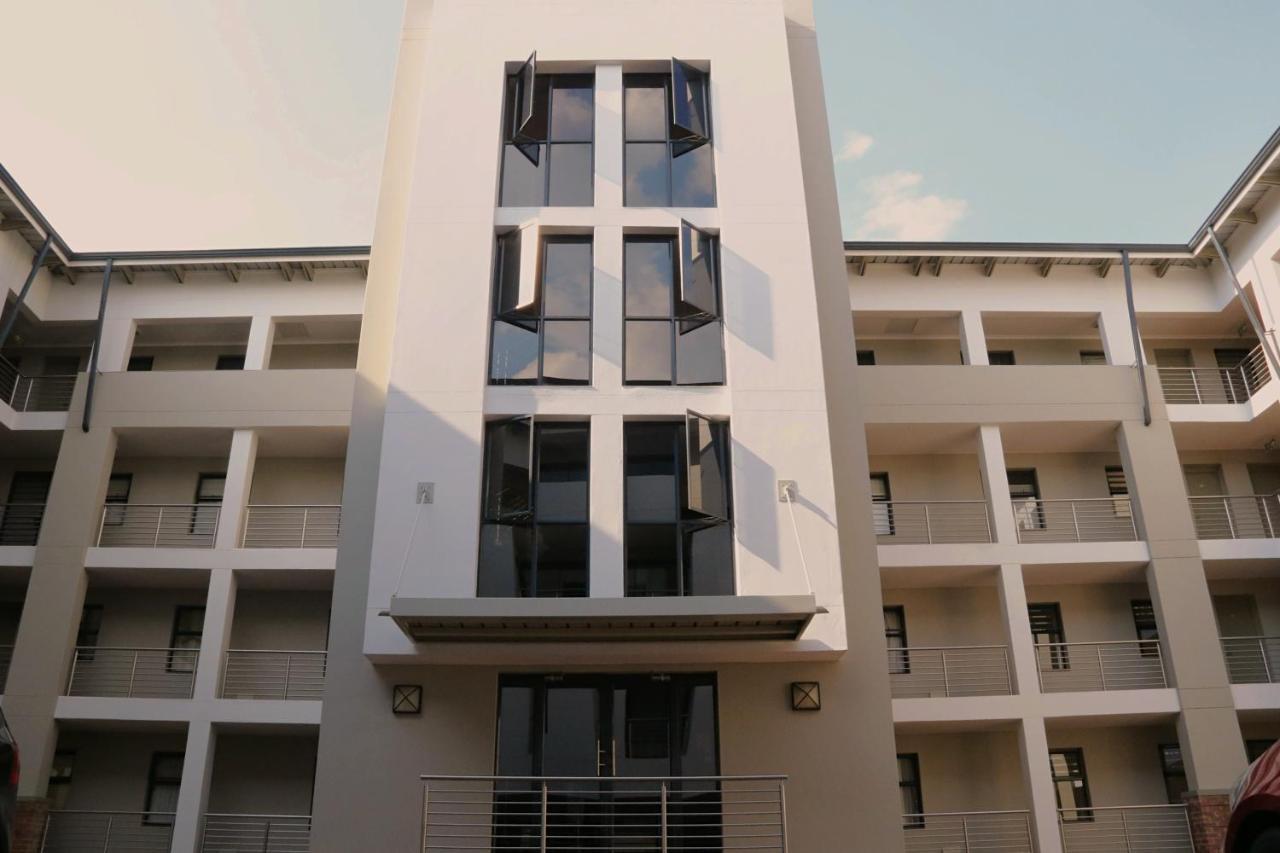 Zwelakho Furnished Apartments The Cube Johannesburg Exteriér fotografie